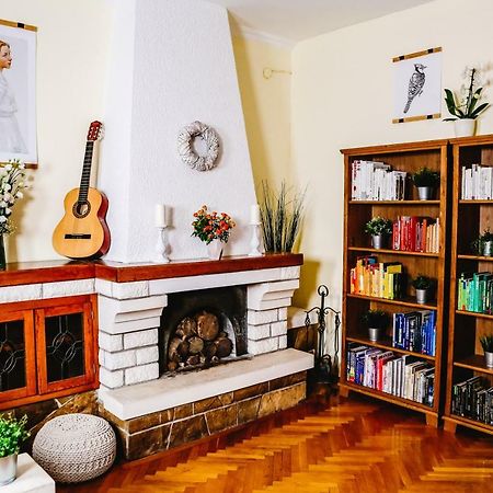 Co-Housing Community Hotel Budakalász Kültér fotó