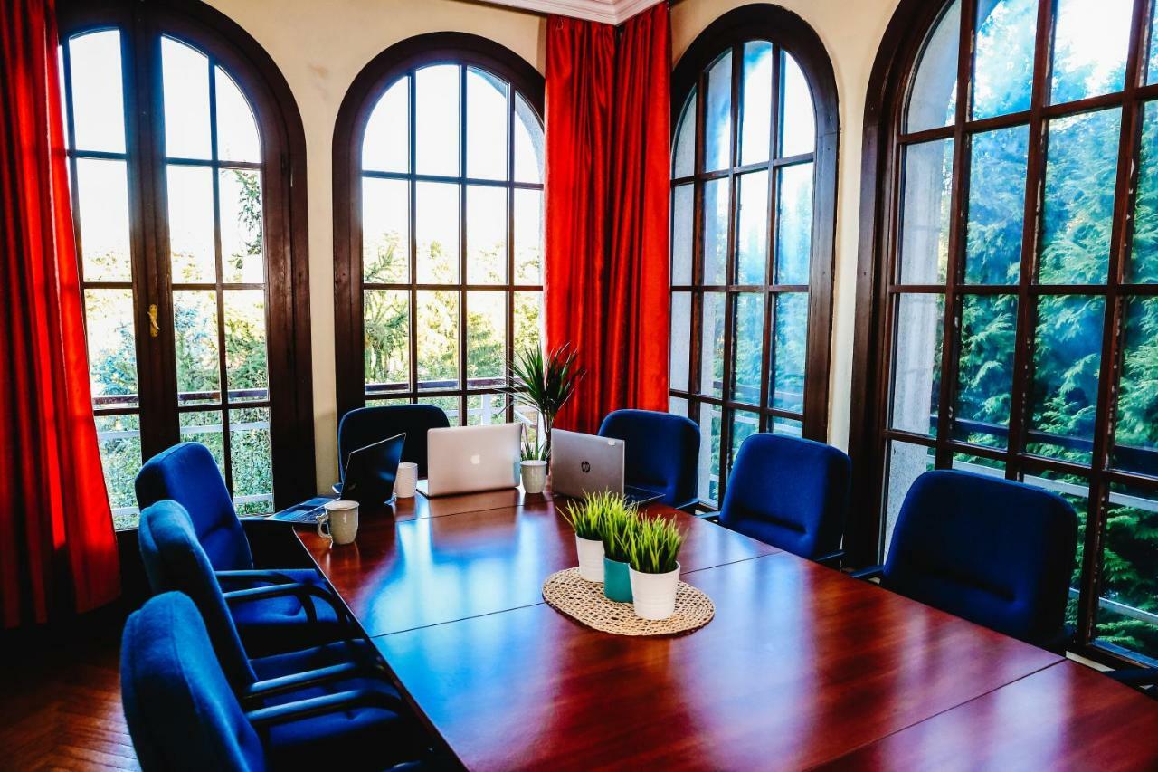 Co-Housing Community Hotel Budakalász Kültér fotó
