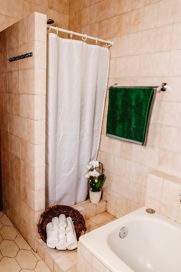 Co-Housing Community Hotel Budakalász Kültér fotó